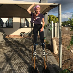  Stilt Walker