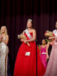 Red Sherri Hill Pageant Dress