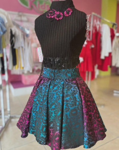  Resale on one of a kind Wanda Beauchamp dressy top/skirt never worn