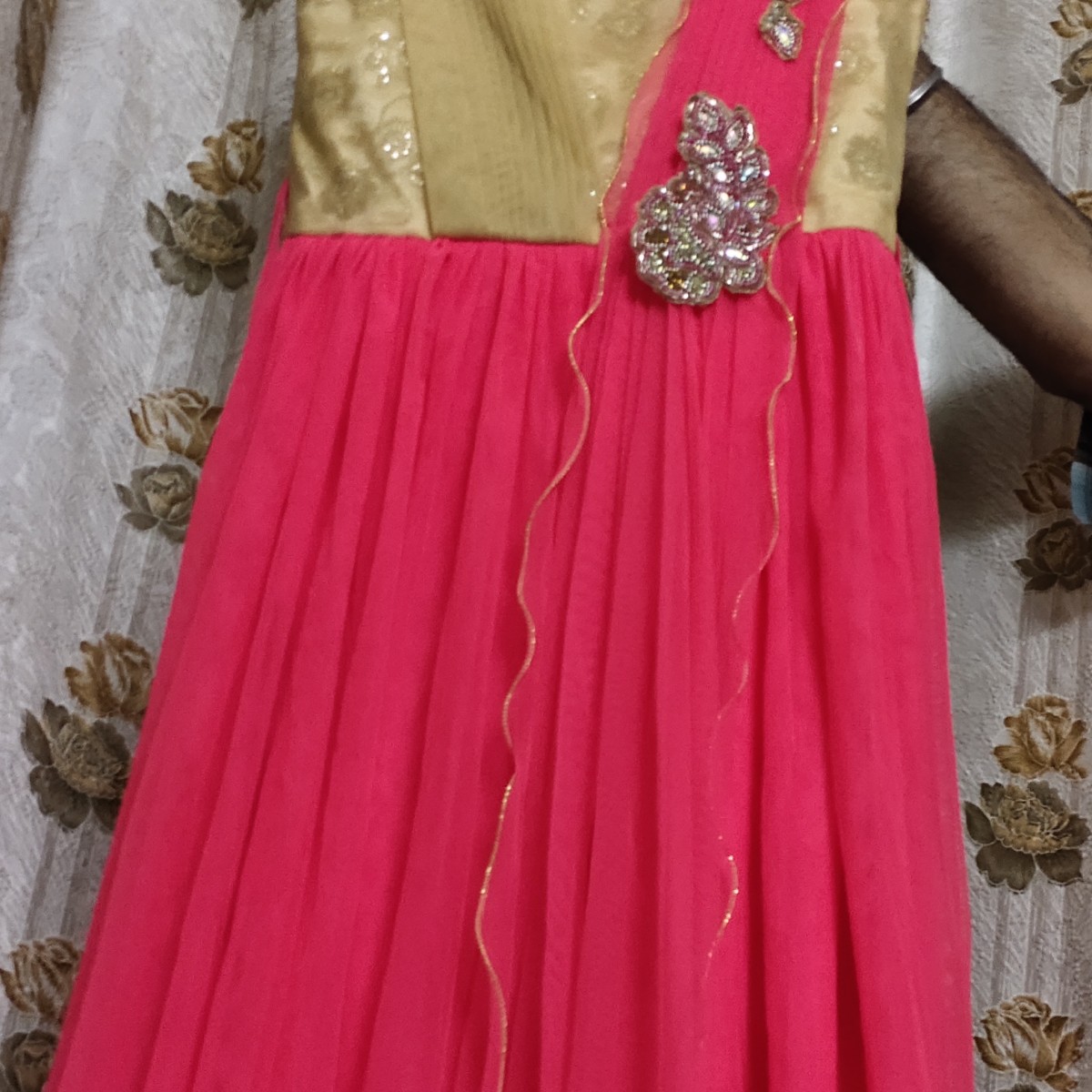 Girlish gown best for pageant