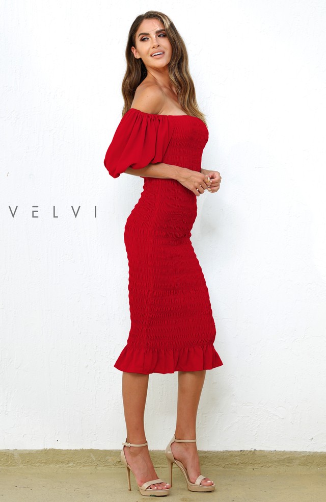 Skyla Shirred Midi Dress- Red