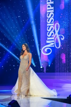 At-Large State Title Miss Volunteer America Pageant 2024 Entry Fee