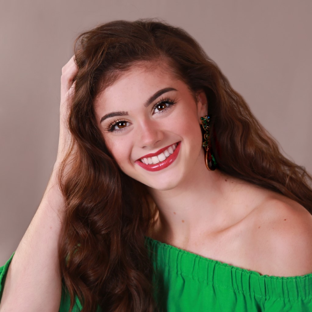 Bella Meyer