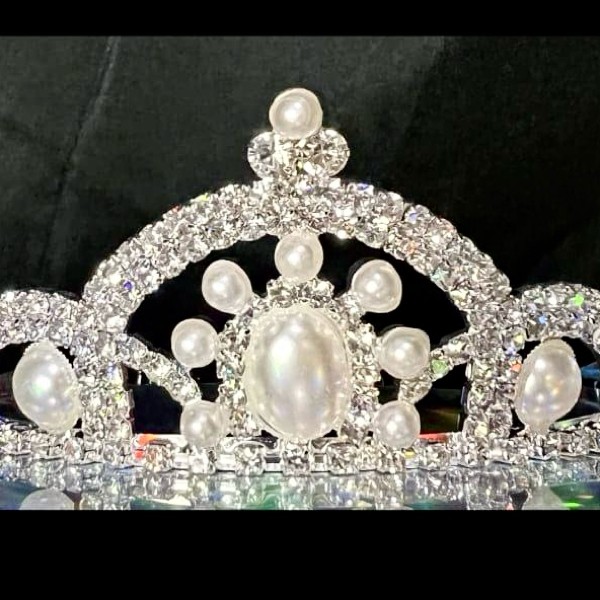 Miss High Country and Miss Low Country AUS