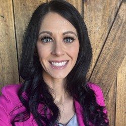 Dr Christy Kastl