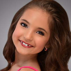 Aria  Novak 