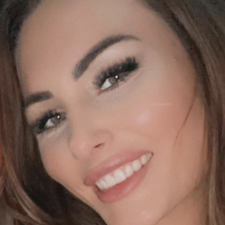 Ashley Arnold