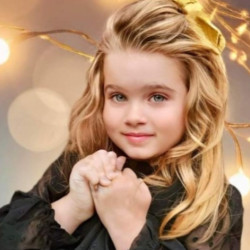 RaeLynn Anglin