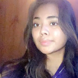 Mia Robles