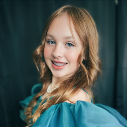 Raylee Blailock