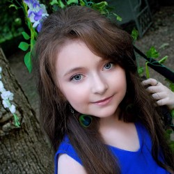 Evie Ballantine