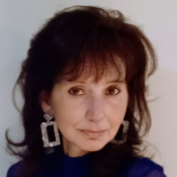Karen Pallino