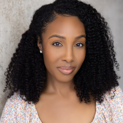 Melanie Reneé