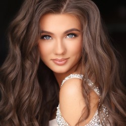 Natalie Kasztelnik