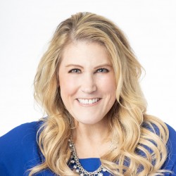 Amy Holz
