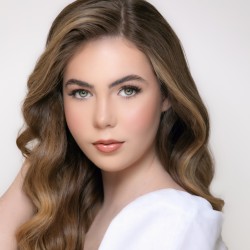Lizzie Pennefather