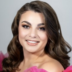 Chrystal Lopes