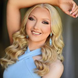 Kaitlyn Leitch