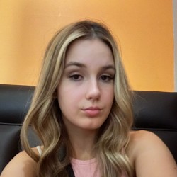 Lindsay French