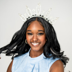 Shay Nderi