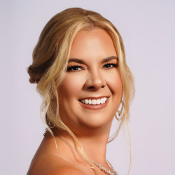 Laurel Barrett