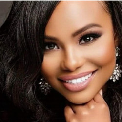Alicia Curry