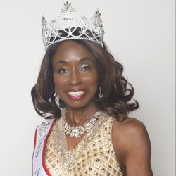 Dr. Laura Carter