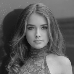 Macy Dumond
