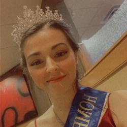 Sydney LoMonaco