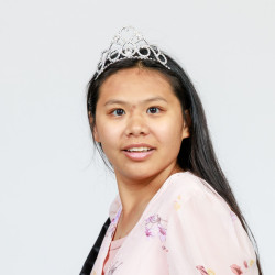 Mia Jessica Santos
