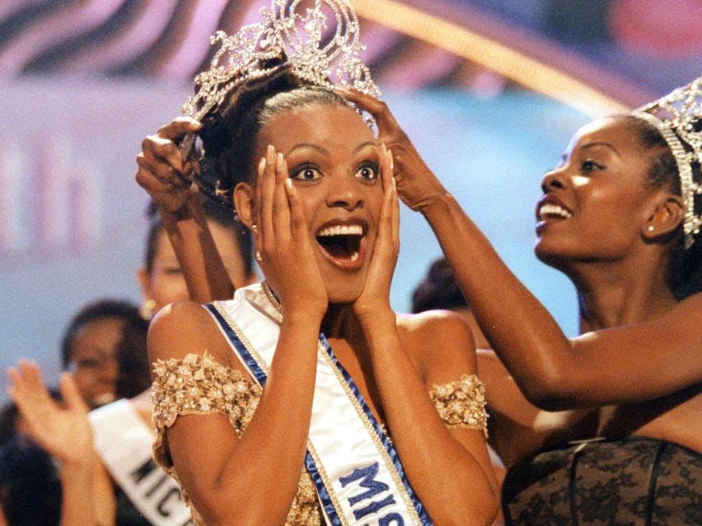 Miss Universe 1999 Pageant Planet